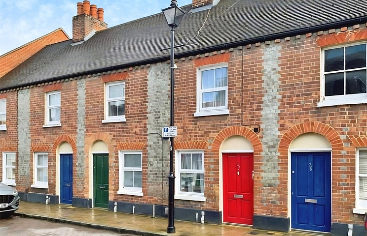 2 bedroom house for sale - High Street, Theale, Reading, Berkshire, RG7