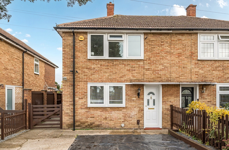 3 bedroom house for sale - Smiths Lane, Windsor, Berkshire, SL4 - Property View 1