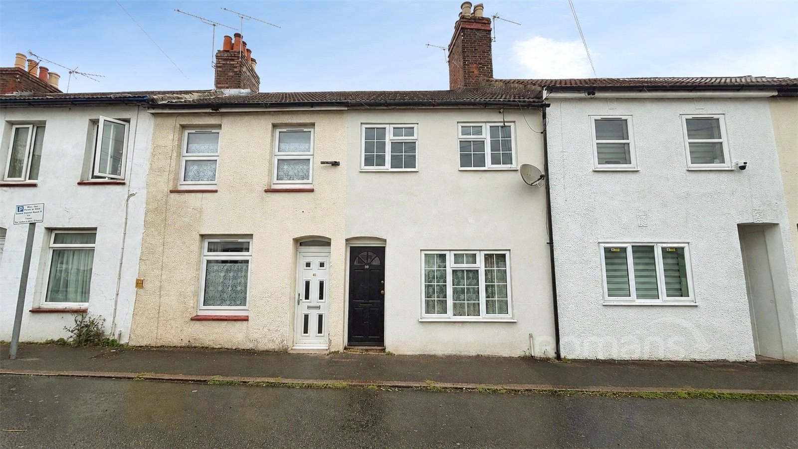 Lysons Road