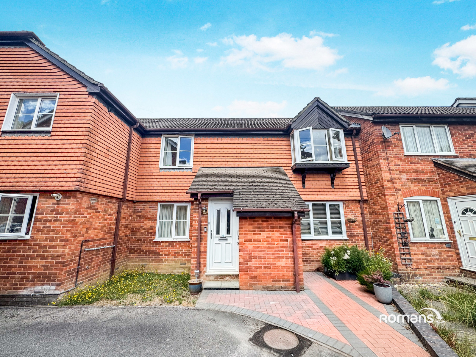 Finch Close