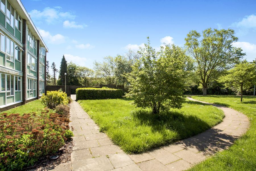 1 bedroom apartment to rent - Bryony House, Jocks Lane, Bracknell, RG42 - Property View 1