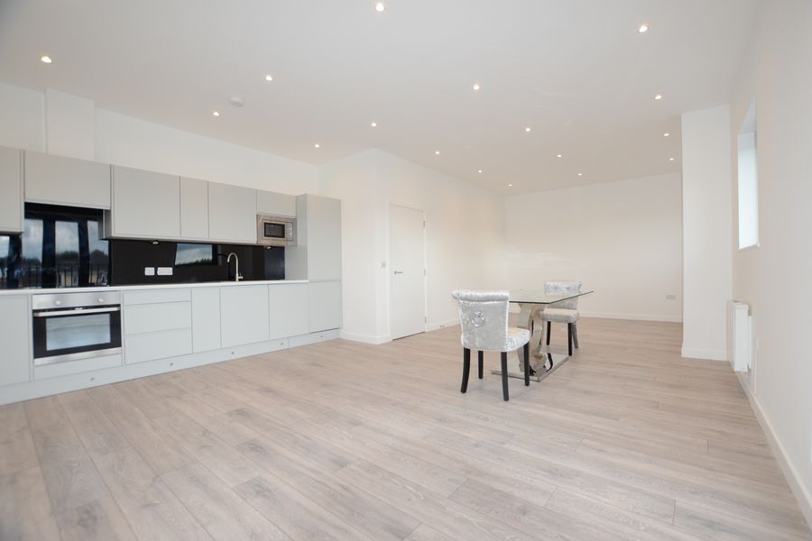 2 bedroom apartment to rent - Bridgewater Apartments, London Road, Camberley, GU17 - Property View 1