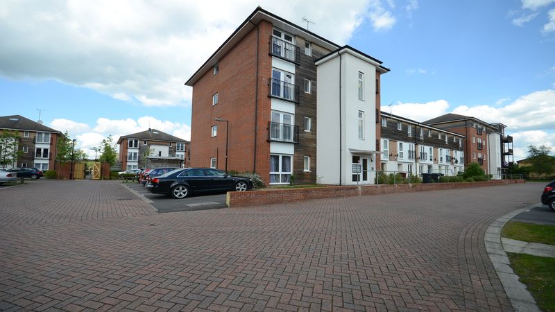 2 bedroom apartment to rent - Meadow Way, Caversham, Reading, RG4 - Property View 1
