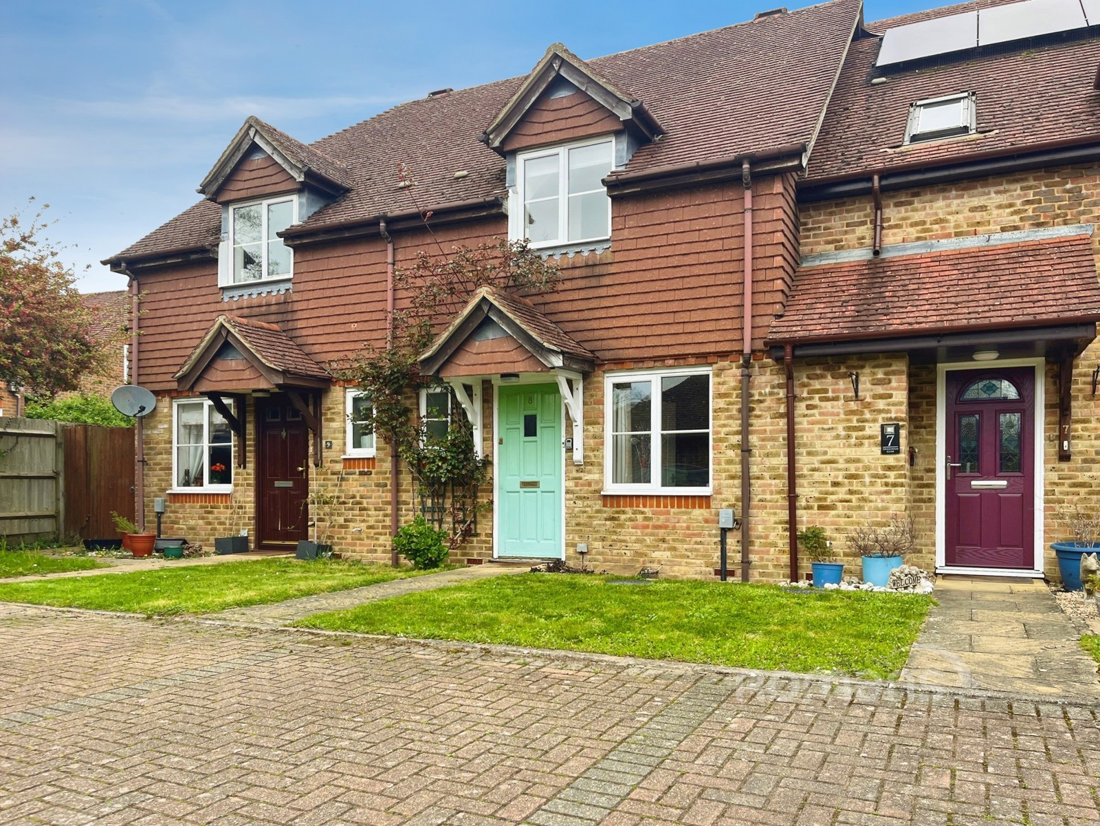 Springholm Close