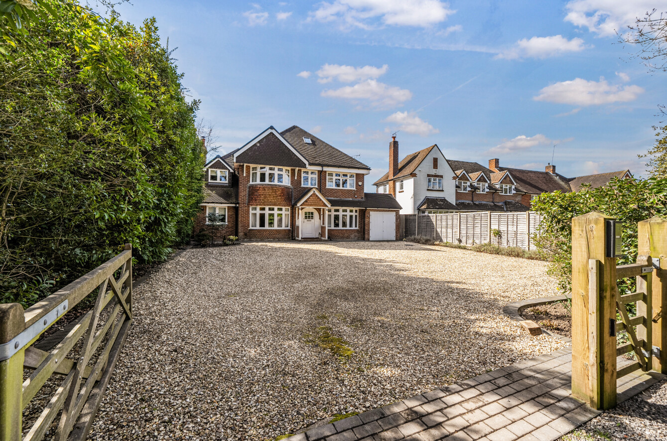 Maiden Erlegh Drive, Earley, Reading, RG6