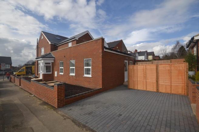 2 bedroom apartment to rent - Northumberland Avenue, Reading, RG2 - Property View 1