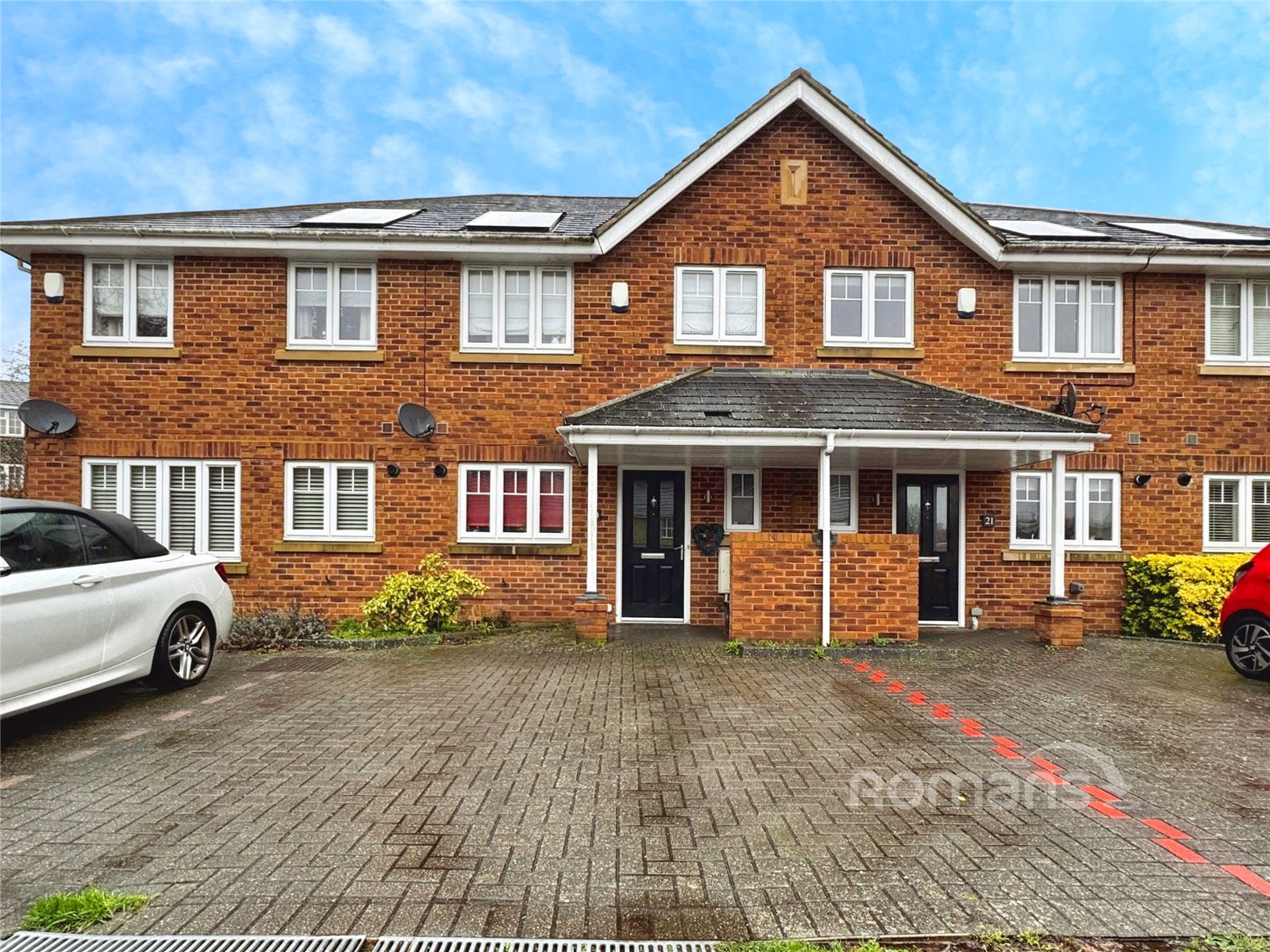 Warren Close